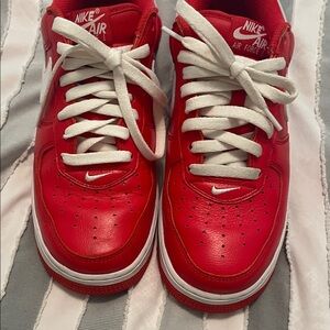 Red Nike Uptown’s Preowned